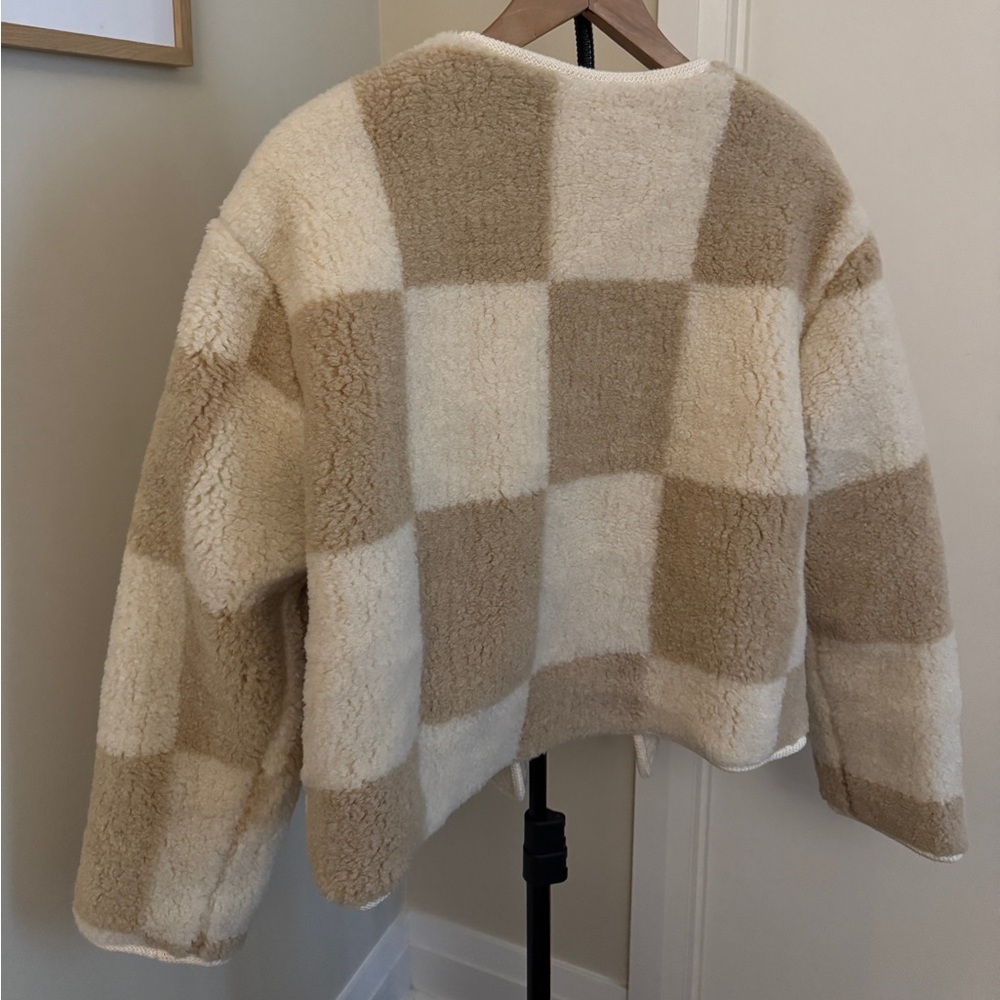 Collarless Checkered Shearling Jacket - Picture 3 of 6